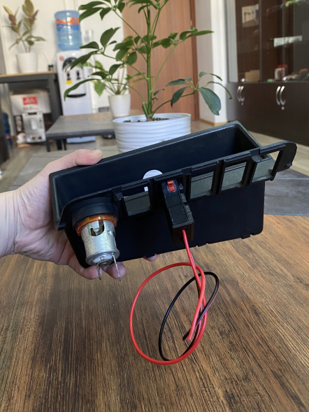 Блок зарядки USB-C 65W для BMW E36 в Ставрополе
