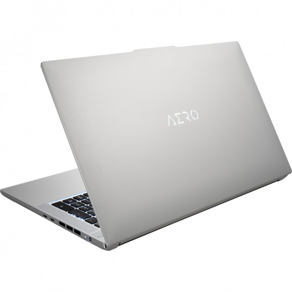 Ноутбук Gigabyte Aero 17 XE5 (XE5-73RU744HP) (17.3&amp;quot;, IPS, Intel Core i7 12700H 2.3ГГц, 14 ядер, 32ГБ DDR5, 1ТБ SSD, NVIDIA GeForce RTX 3070 Ti - 8 ГБ, Windows 11 Pro), серебристый в Ставрополе