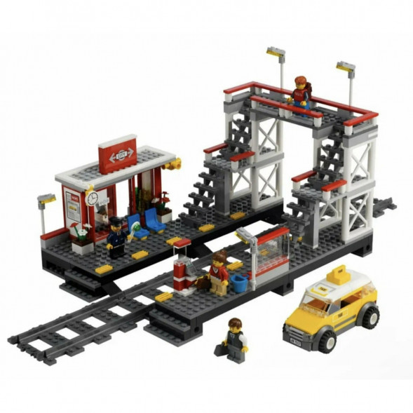 Конструктор LEGO City 7937 Железнодорожная станция в Ставрополе